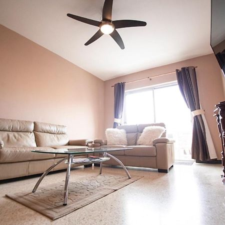 Apartment 5 Mins Away From The Beach. St. Paul's Bay Luaran gambar